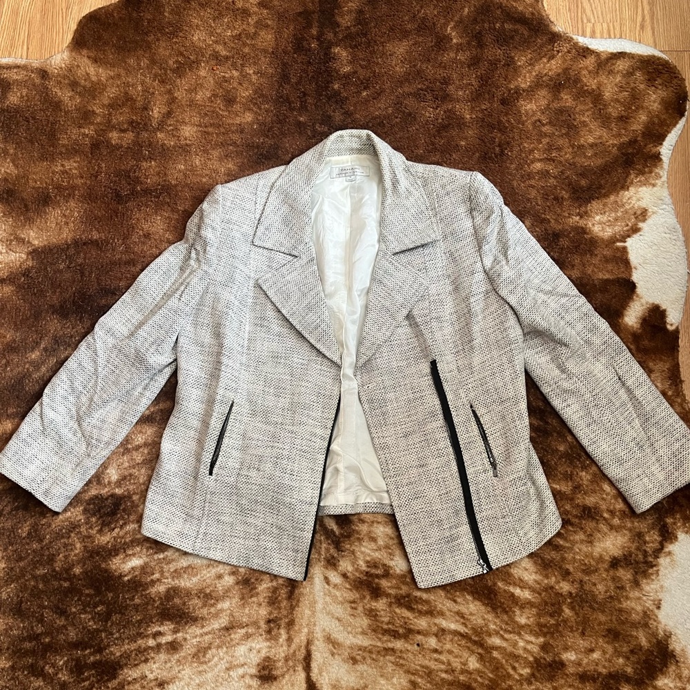 Tahari Textured Gray Blazer with Black Zipper Details